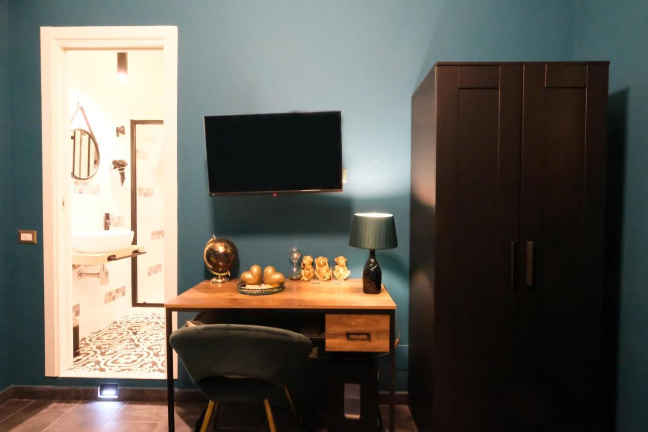 Lh51 Rooms Naples Luaran gambar